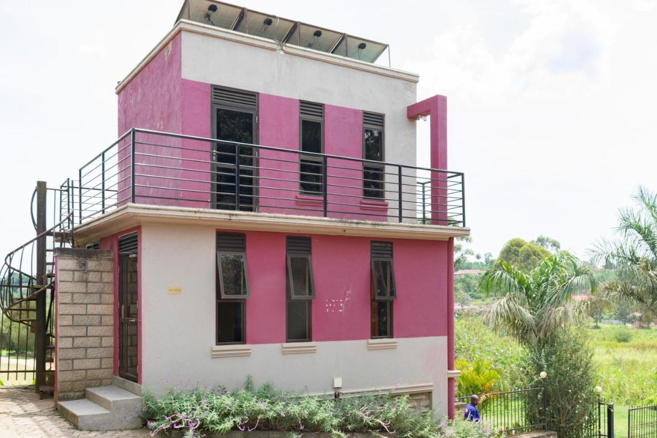 Fort Fun City Hotel Fort Portal ภายนอก รูปภาพ