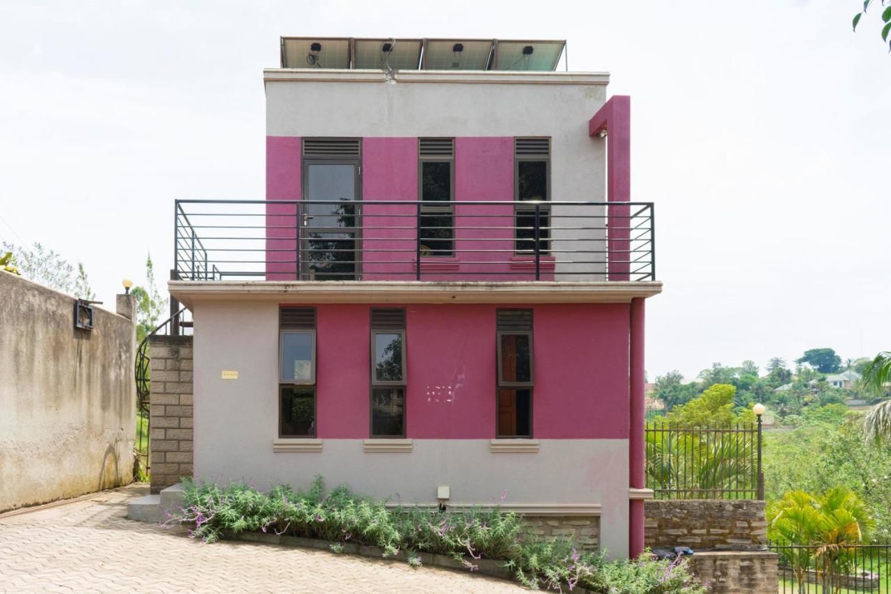 Fort Fun City Hotel Fort Portal ภายนอก รูปภาพ